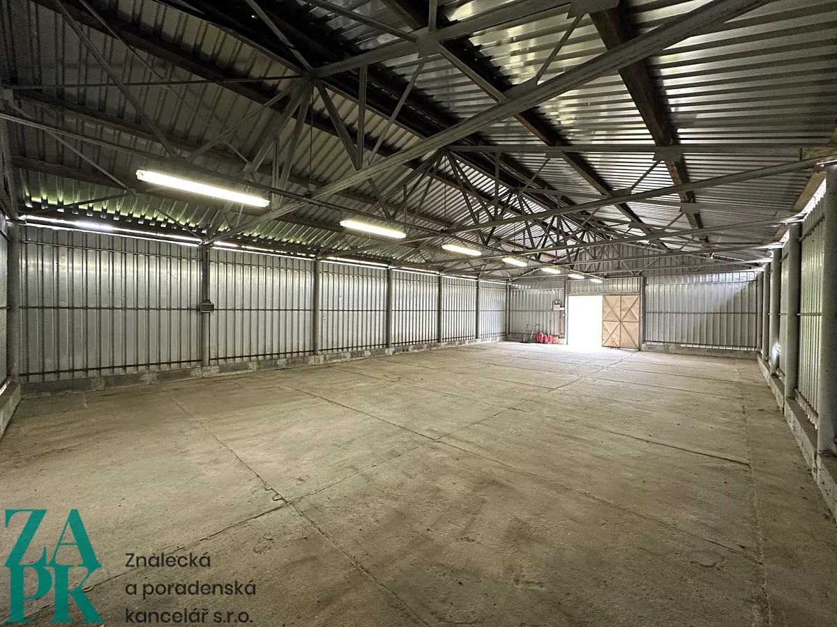 Pronájem skladového prostoru 187 m²